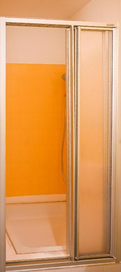 Bright Schoenbrunn Palace Apartment *